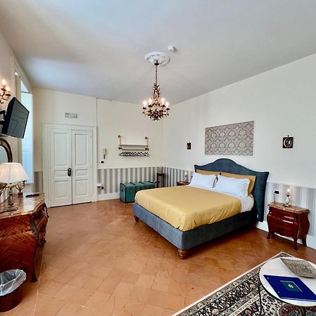Casa Santangelo Suites Salerno Eksteriør billede