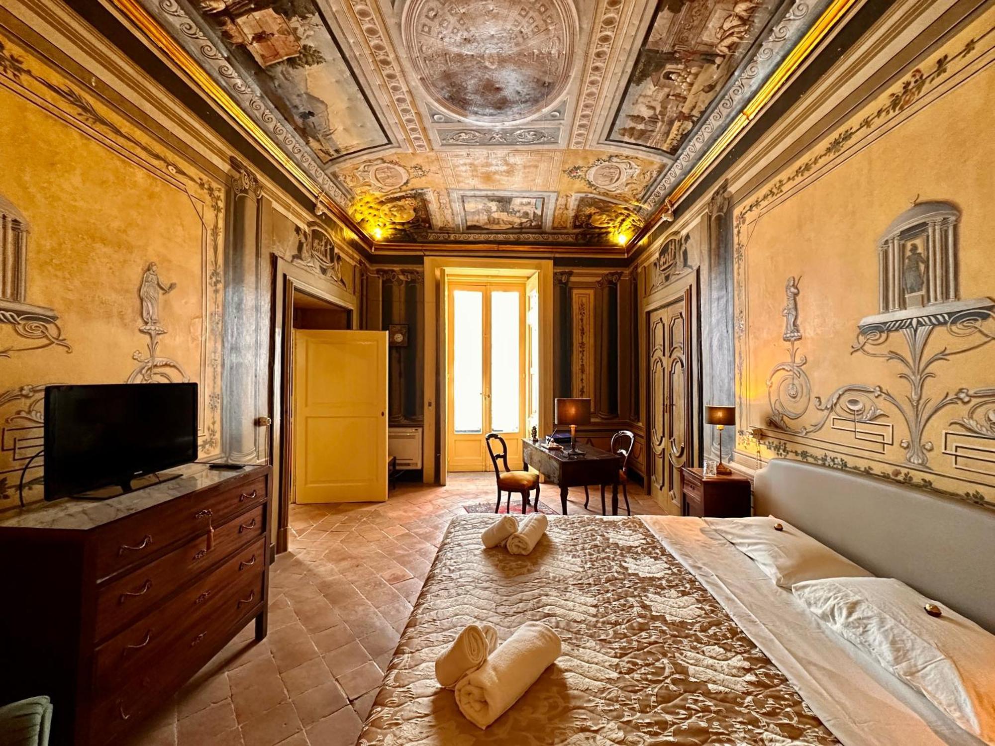Casa Santangelo Suites Salerno Eksteriør billede