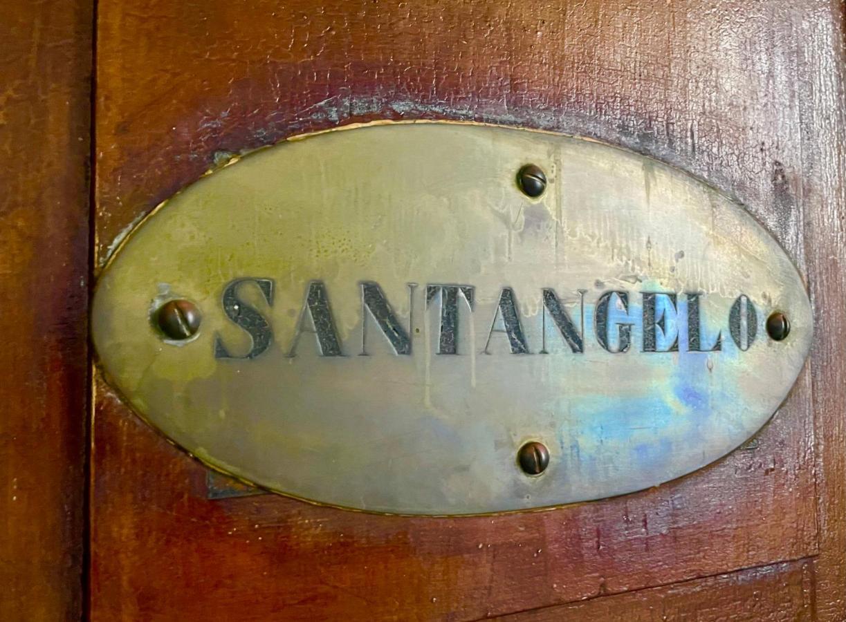 Casa Santangelo Suites Salerno Eksteriør billede