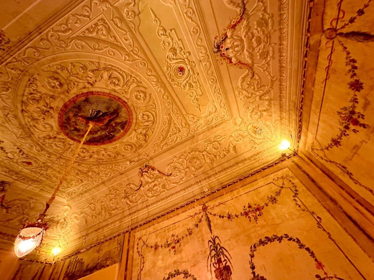 Casa Santangelo Suites Salerno Eksteriør billede