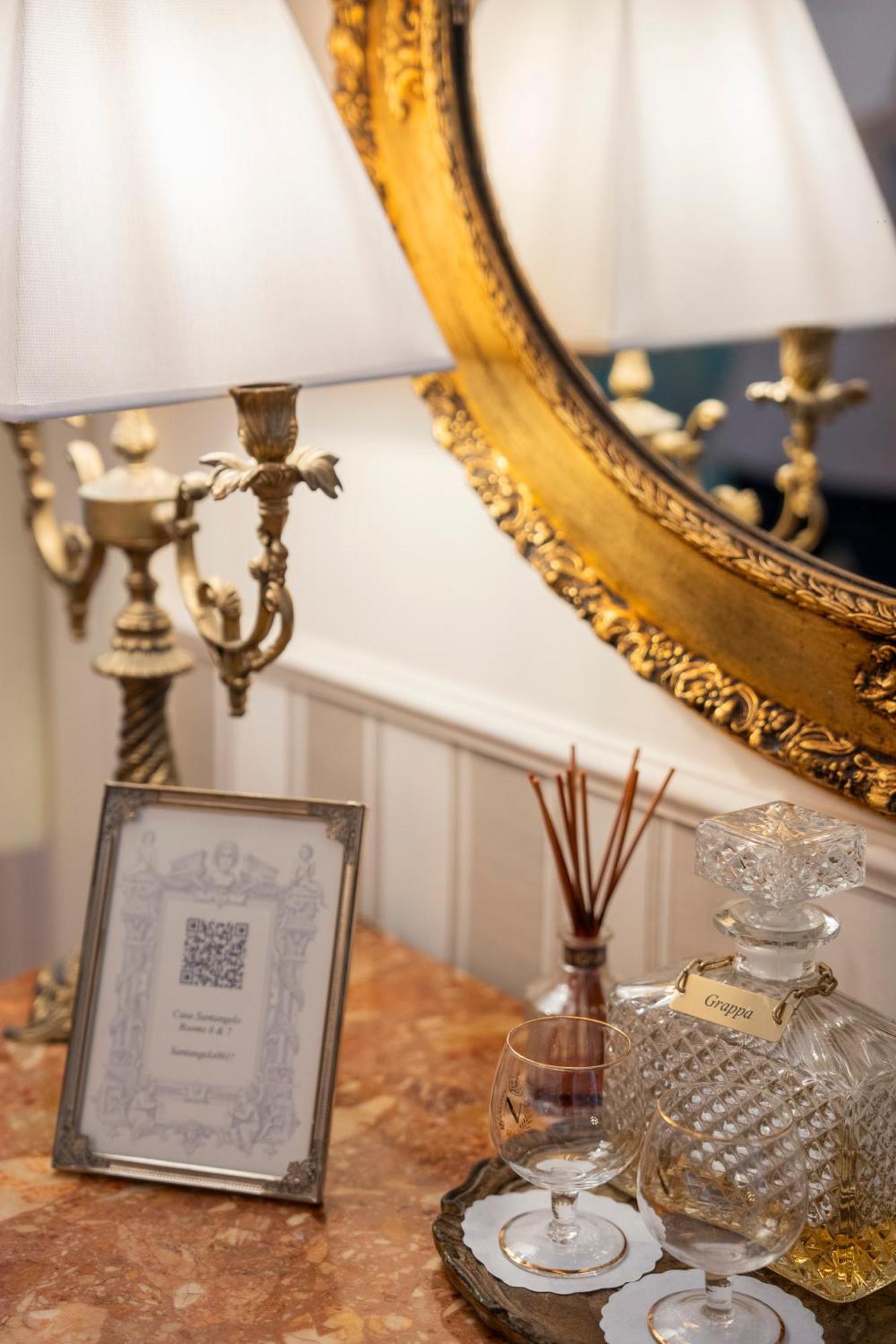 Casa Santangelo Suites Salerno Eksteriør billede