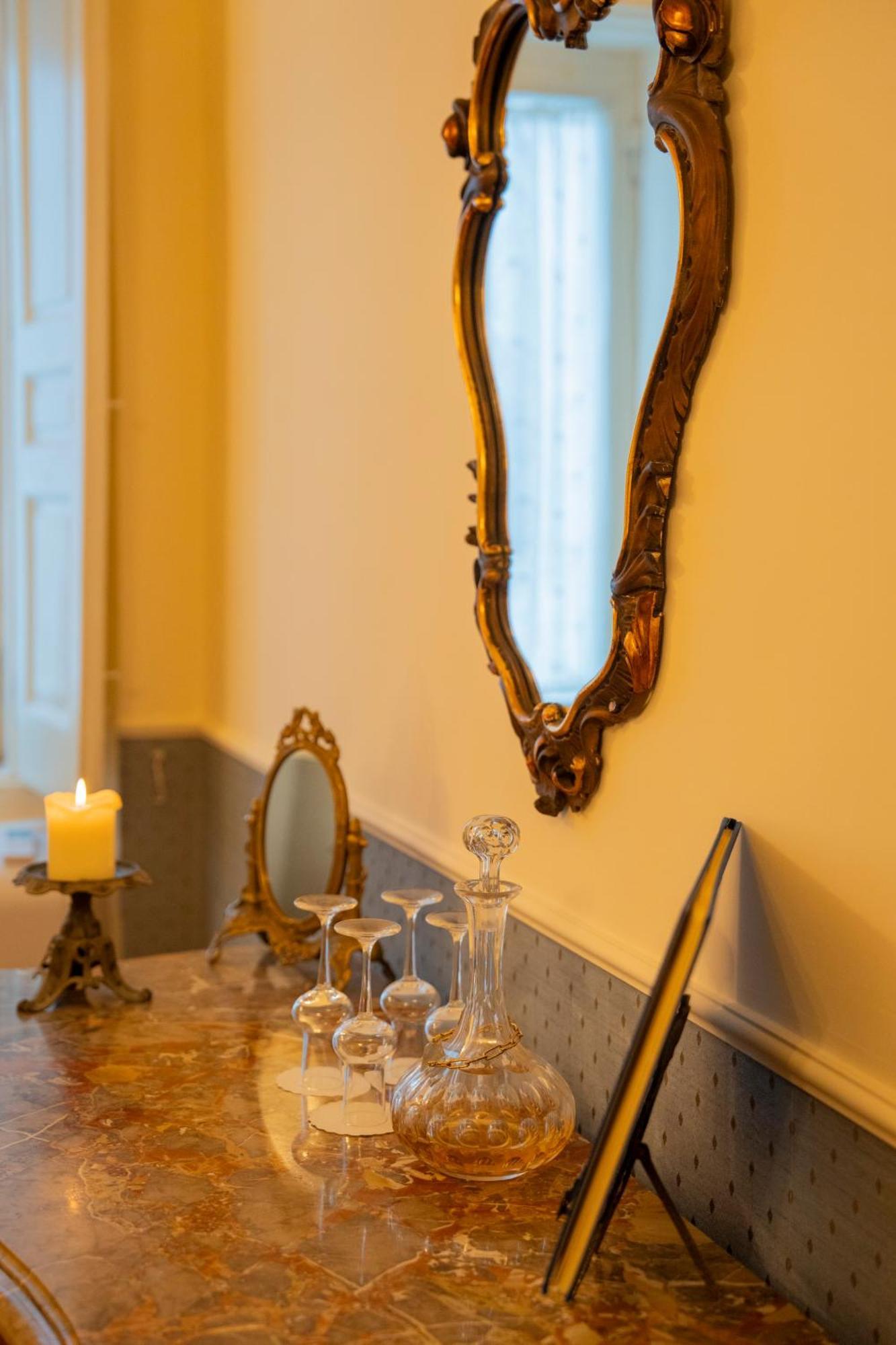 Casa Santangelo Suites Salerno Eksteriør billede