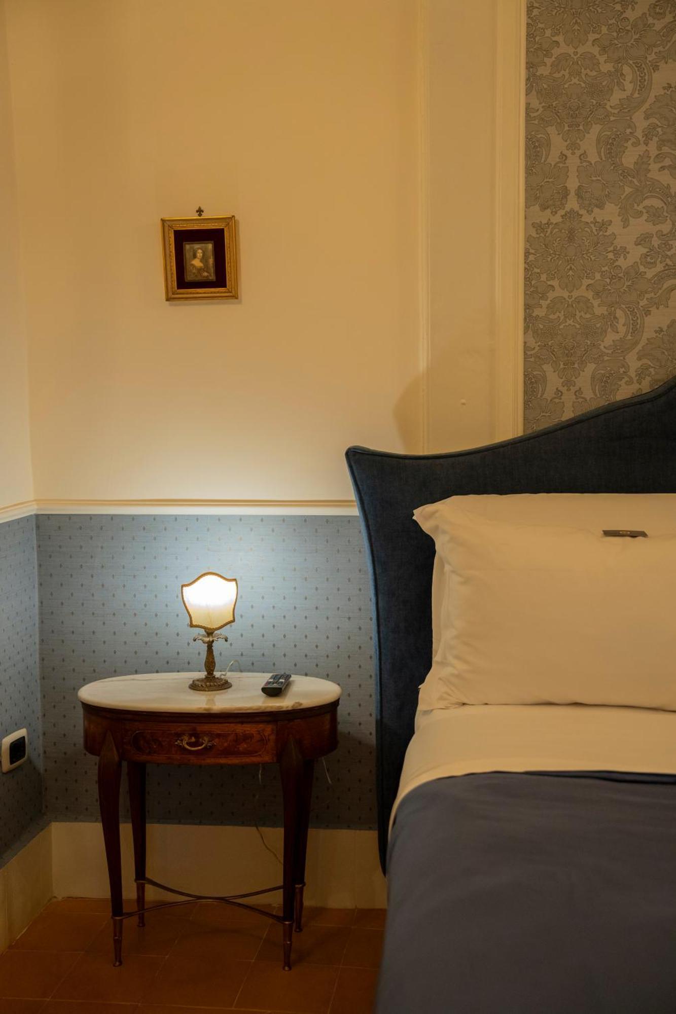 Casa Santangelo Suites Salerno Eksteriør billede